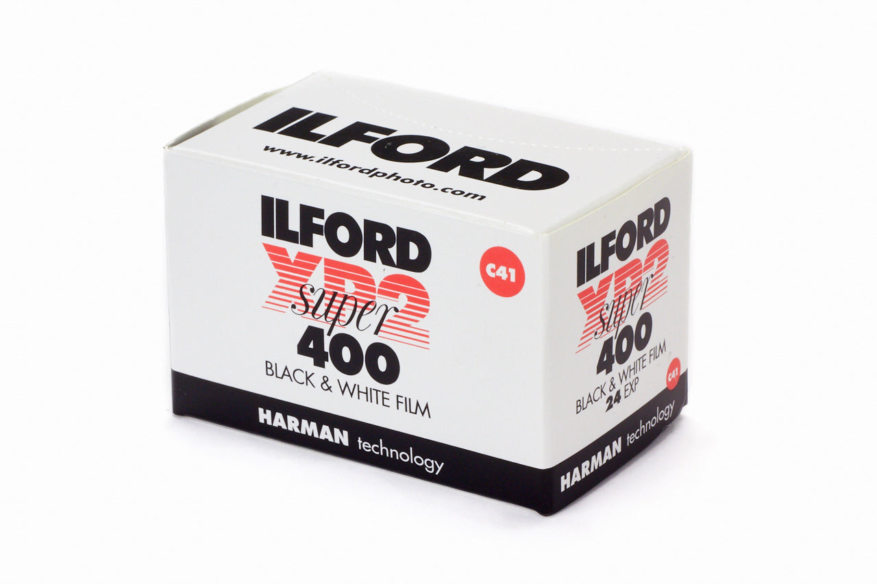 Ilford XP2 Super Black and White Negative Film (35mm Roll Film, 24 Exposures)